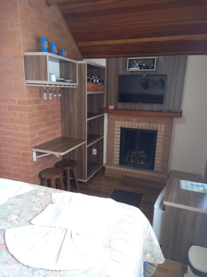 Chale Caminho Da Fonte Villa Monte Verde  Exteriör bild